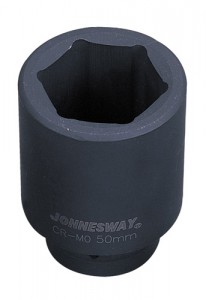 47562